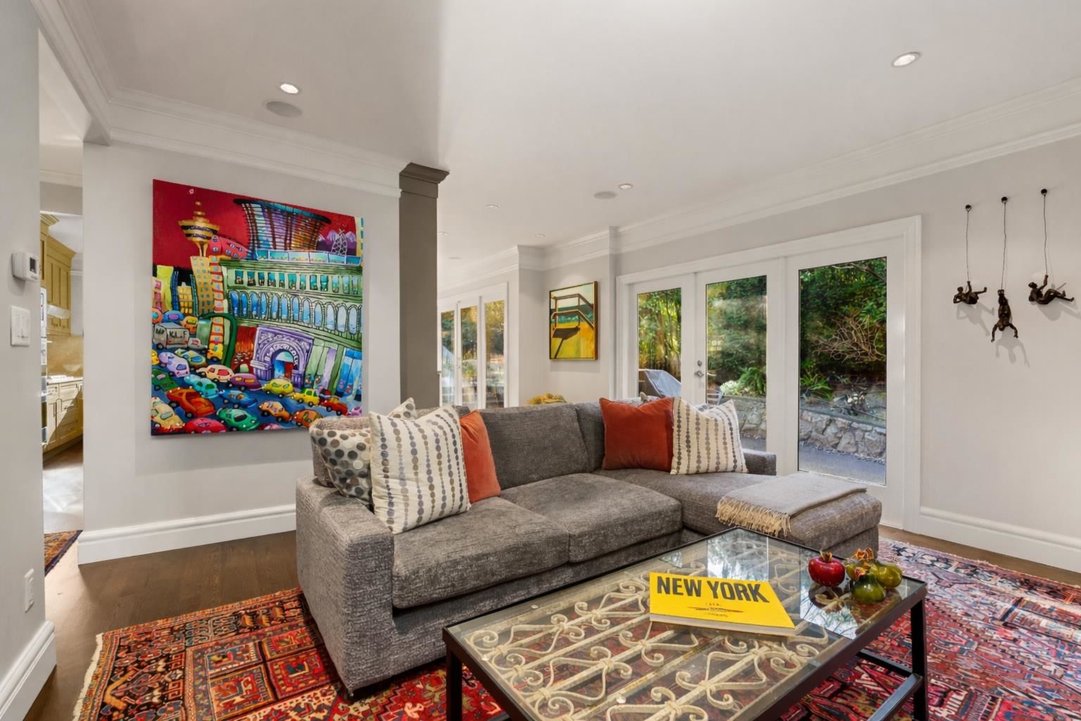 Listing Image 15