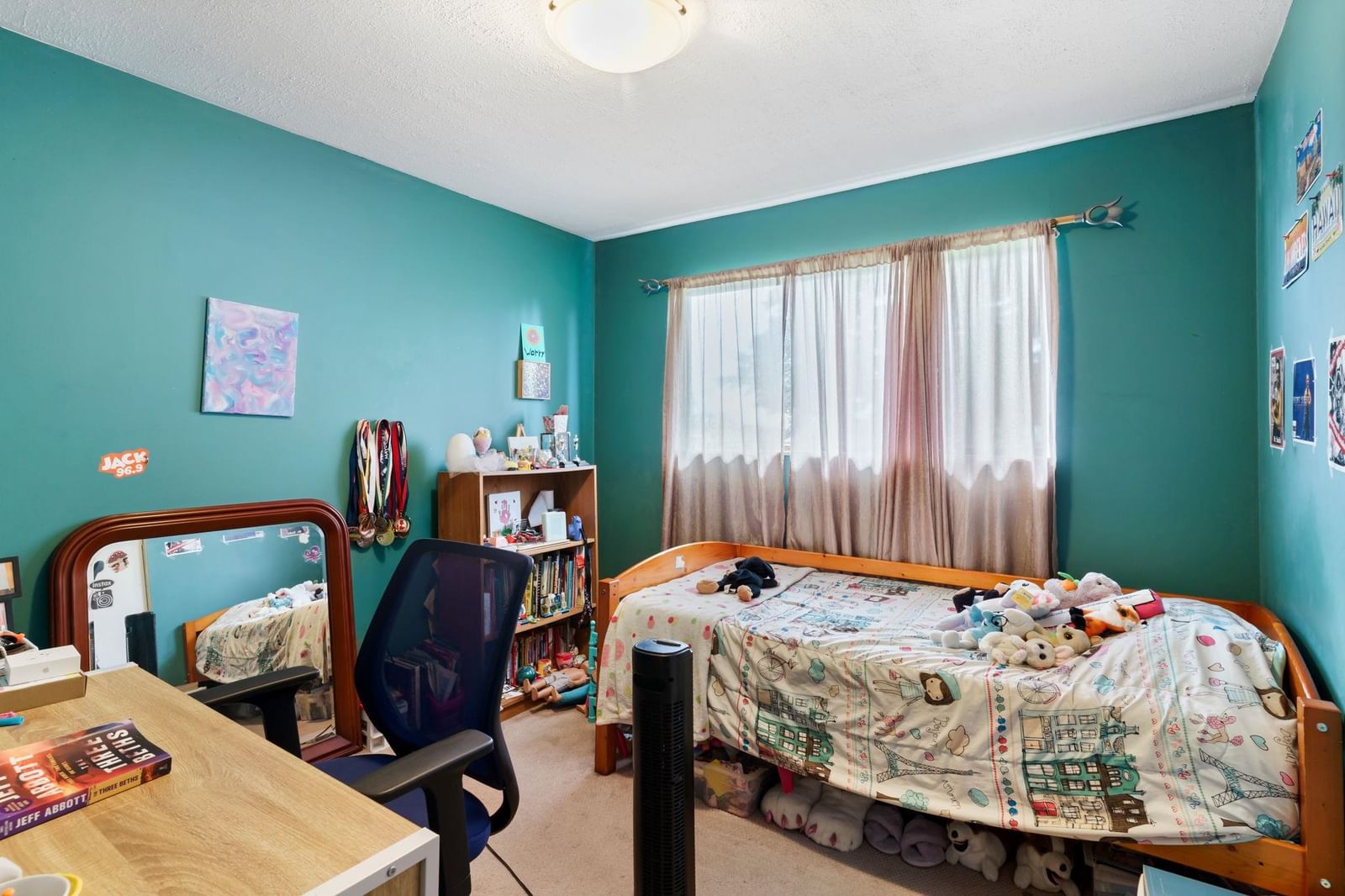 Listing Image 16