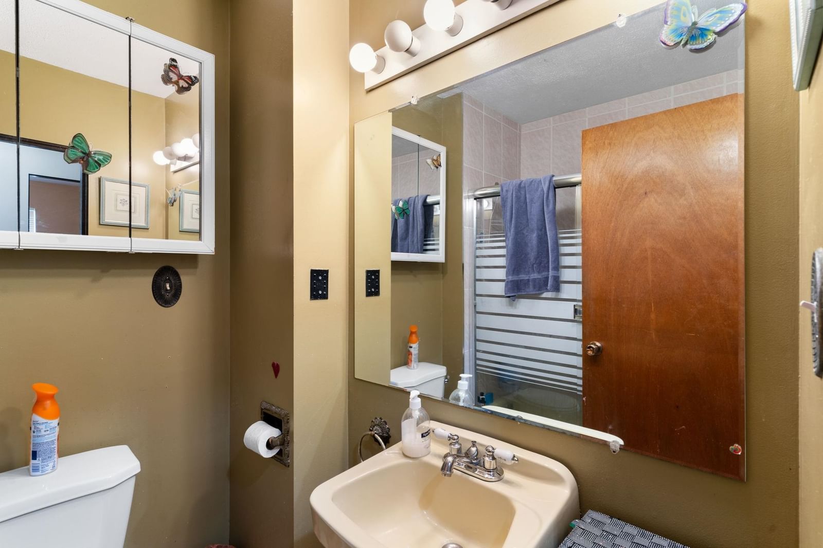 Listing Image 19