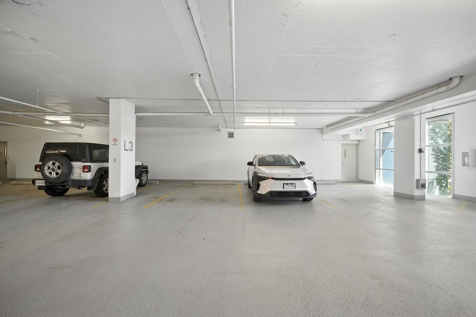 Listing Image 28