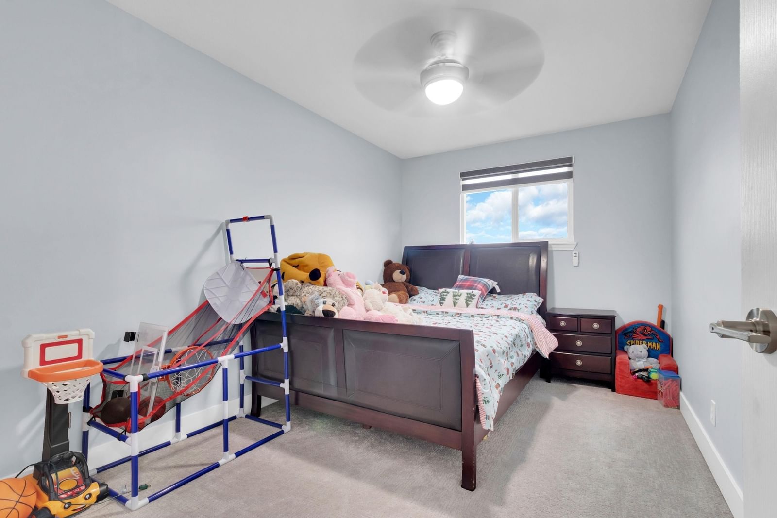 Listing Image 20