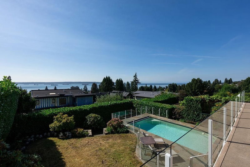 2316 Nelson Avenue, West Vancouver, V7V 2R2 | Image 3