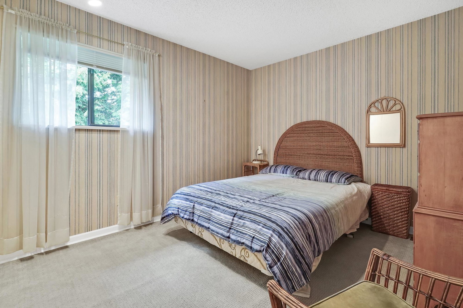 Listing Image 24