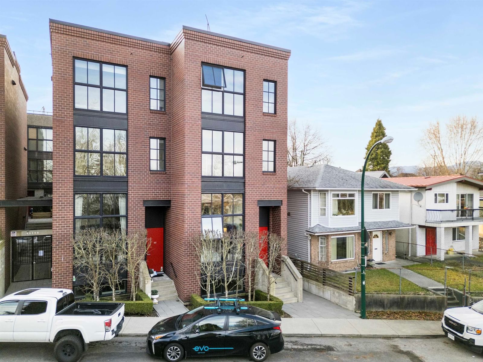 Listing Image 22