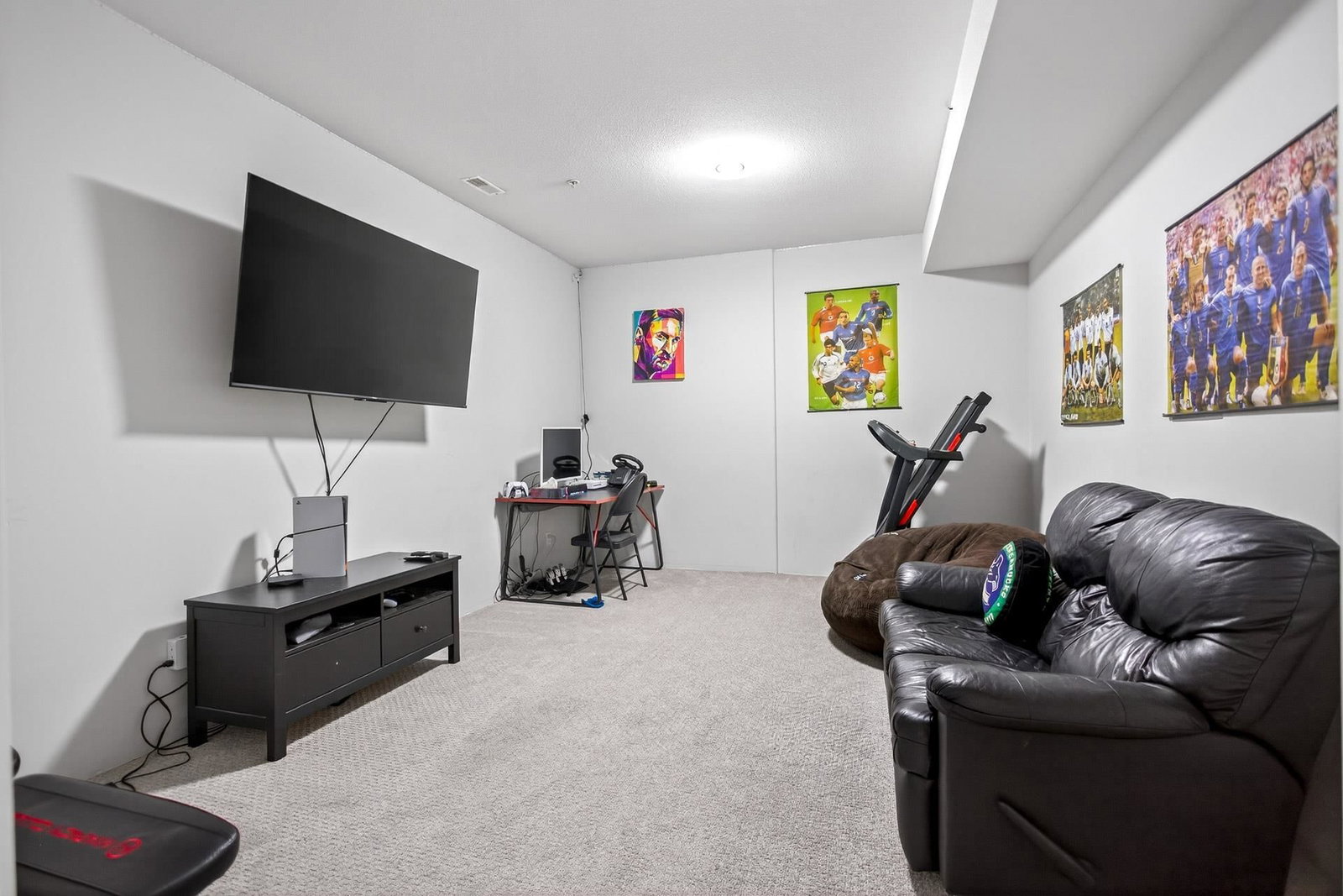 Listing Image 33