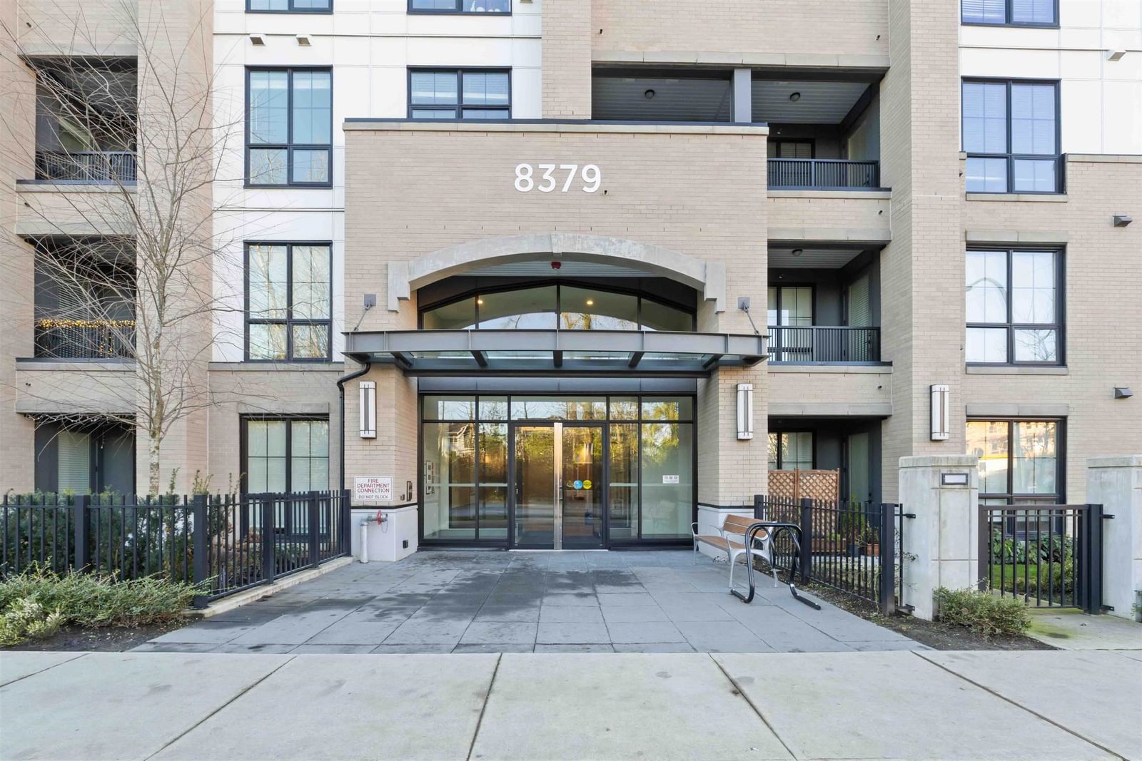 Listing Image 5