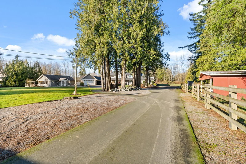 22015 40 Avenue, Langley, V2Z 1N7 | Image 2