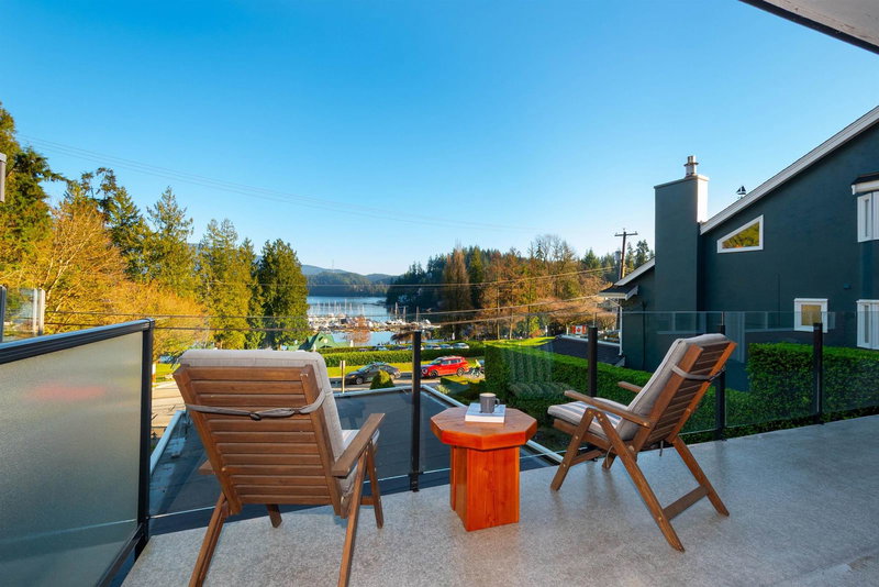 2341 Panorama Drive, North Vancouver, V7G 1V4 | Image 3