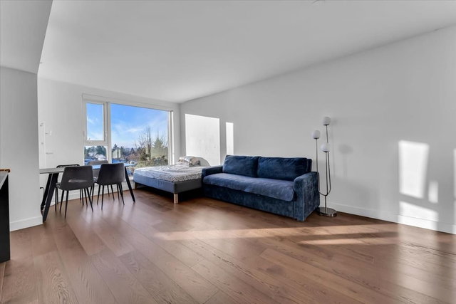 607 - 1571 57th Avenue W