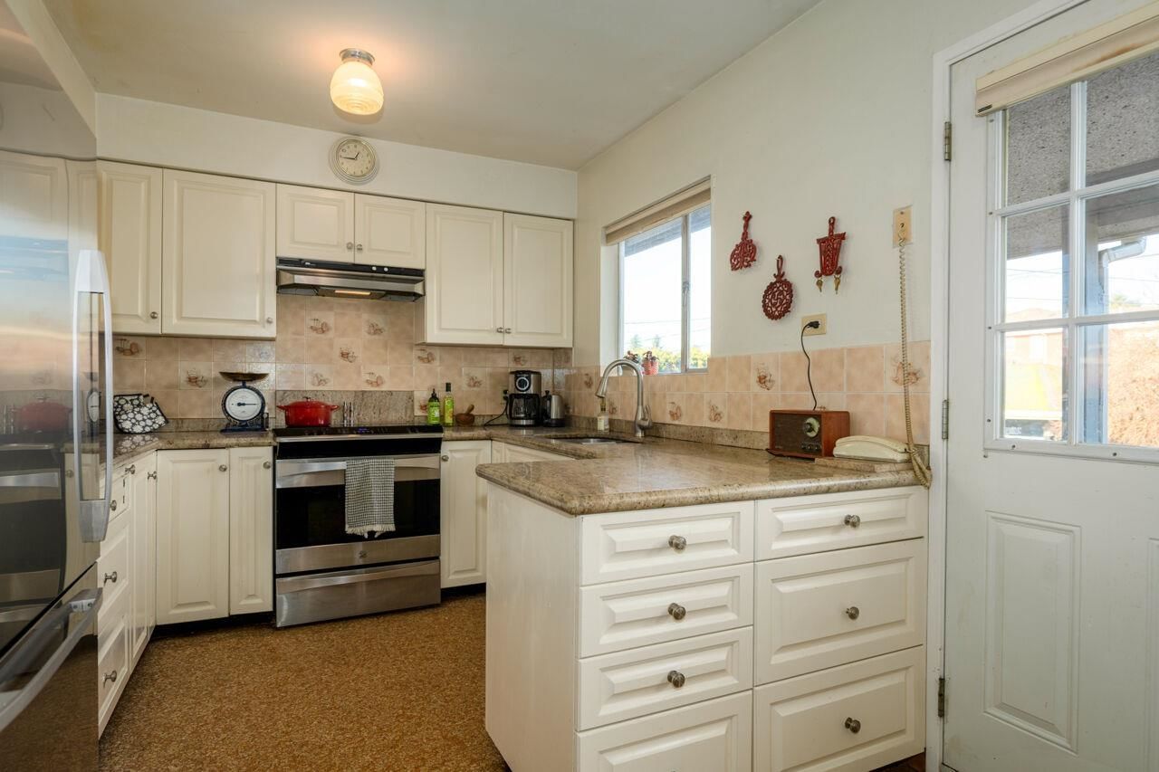 Listing Image 16