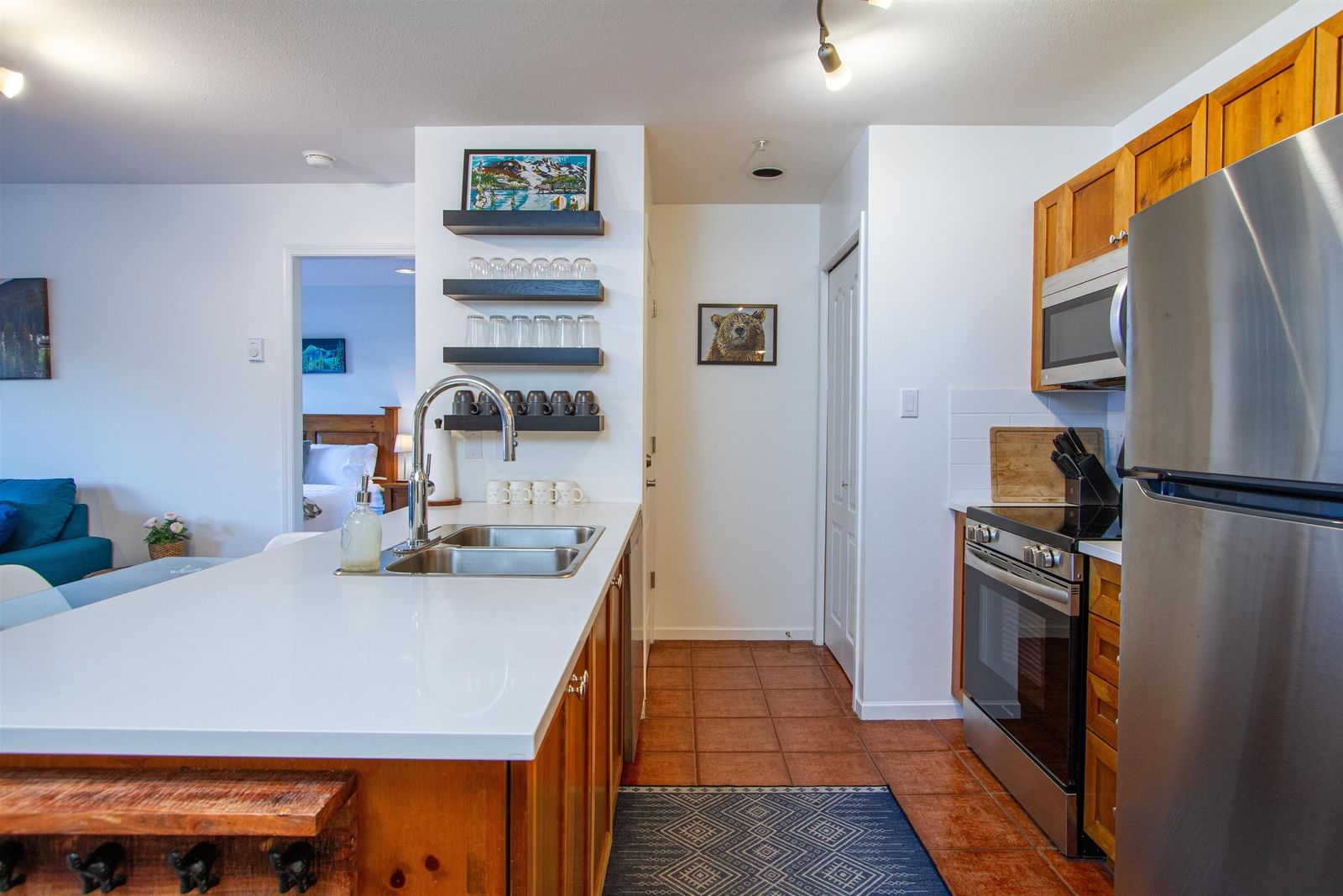 Listing Image 19
