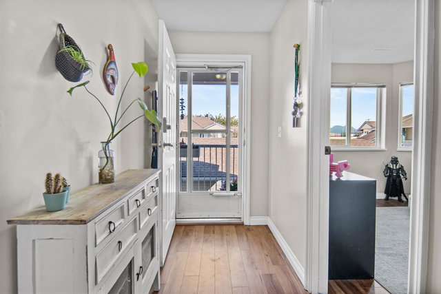 20 - 45435 Knight Road