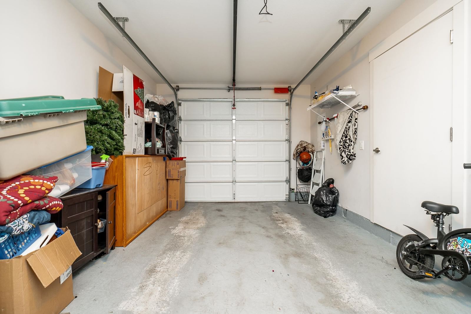 Listing Image 24