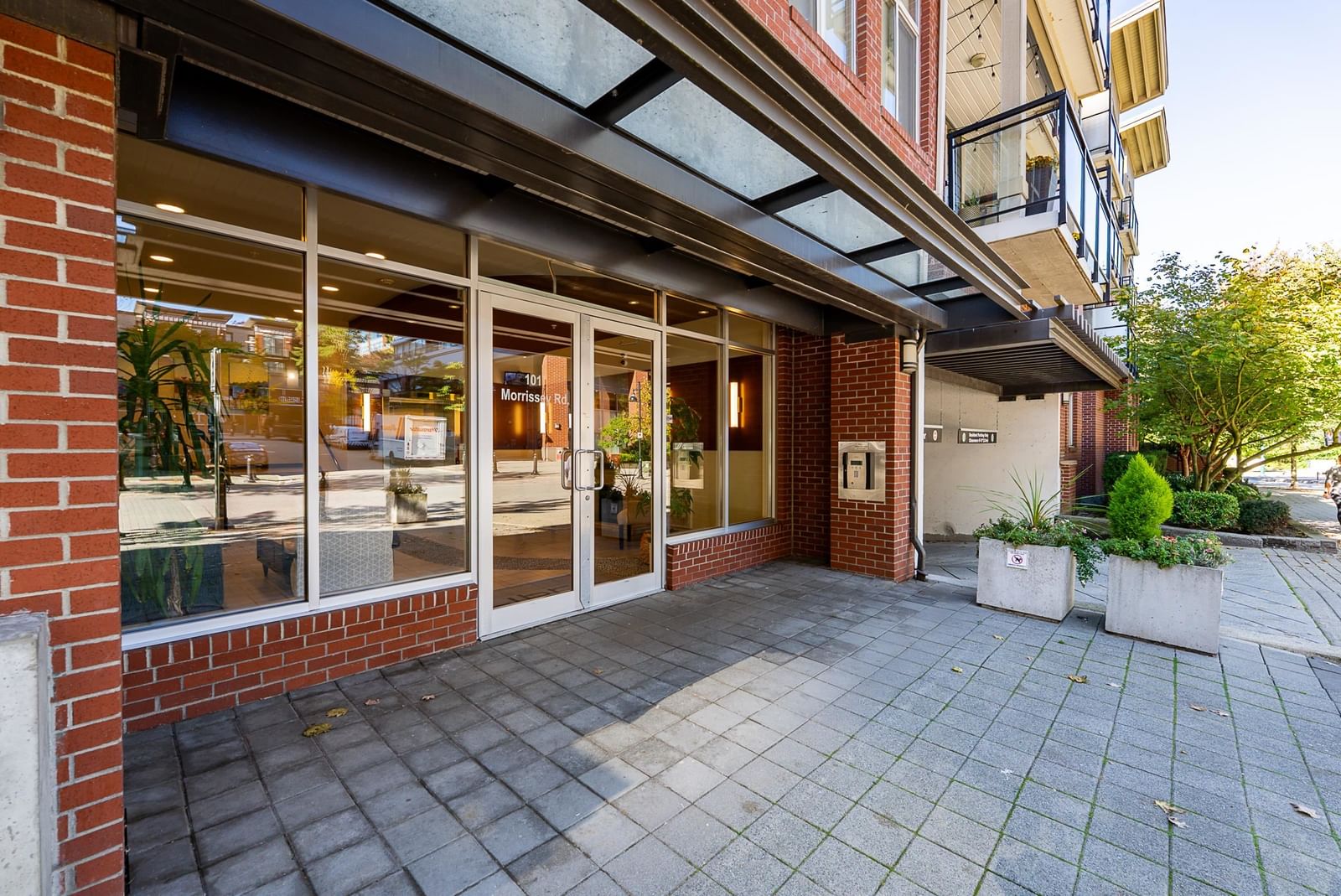 Listing Image 21