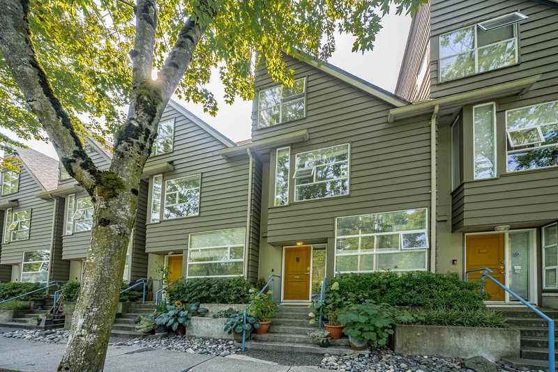 2162 Kent Avenue South, Vancouver, V5P 4X2 | Image 2