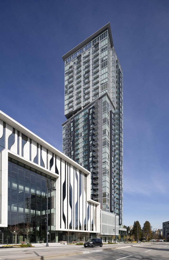 1711 - 13438 Central Avenue