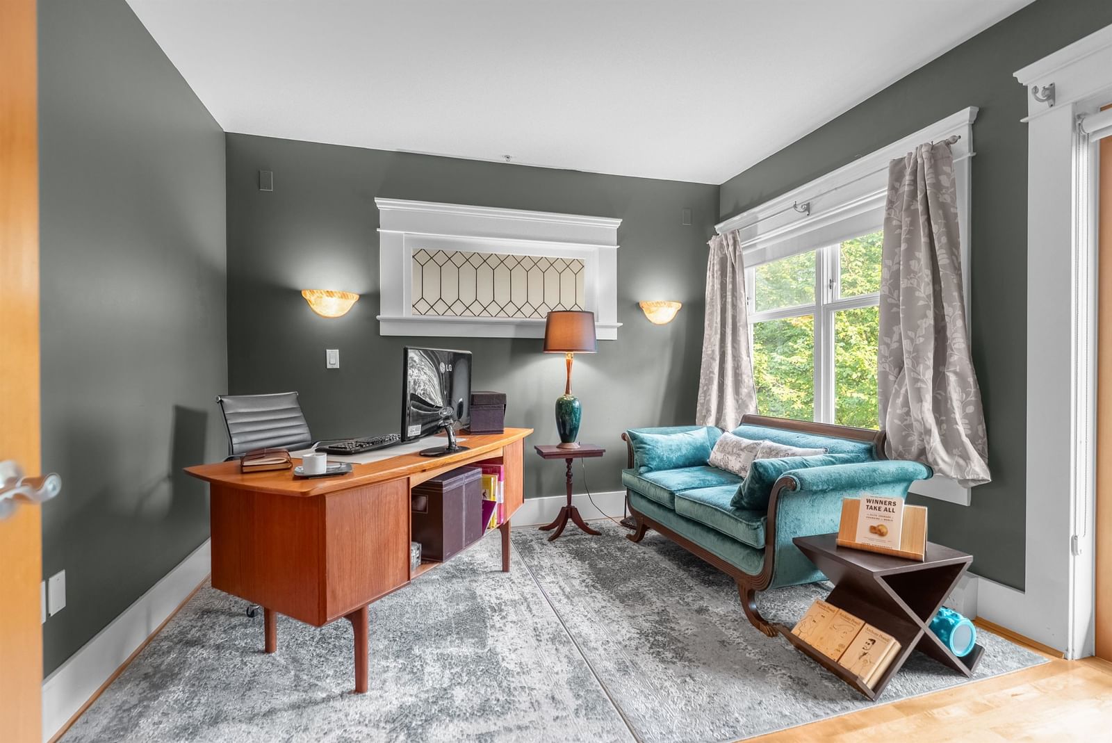 Listing Image 10