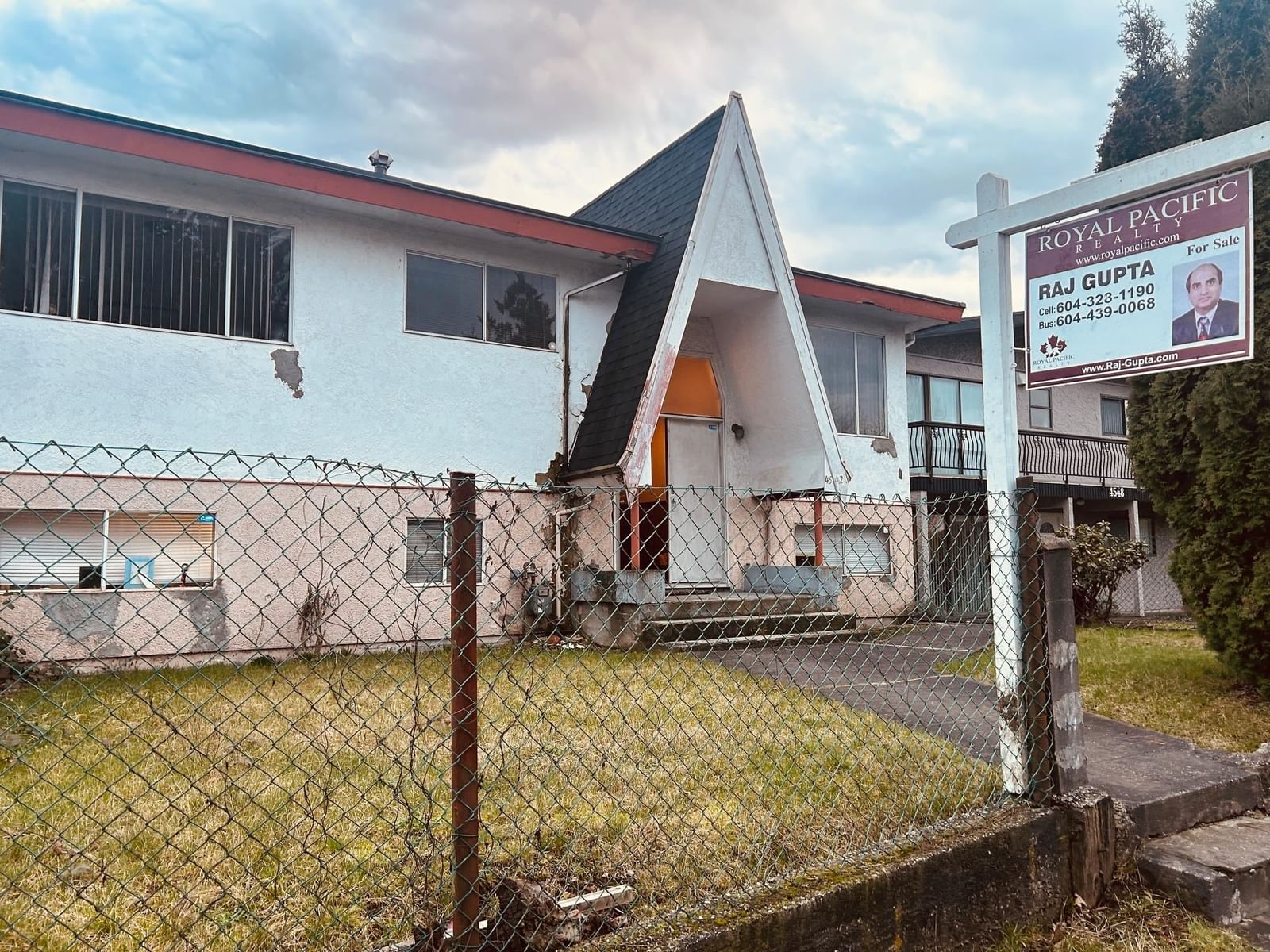 Listing Image 1