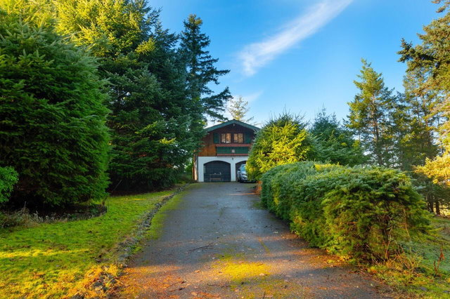 1684 Whitesails Drive