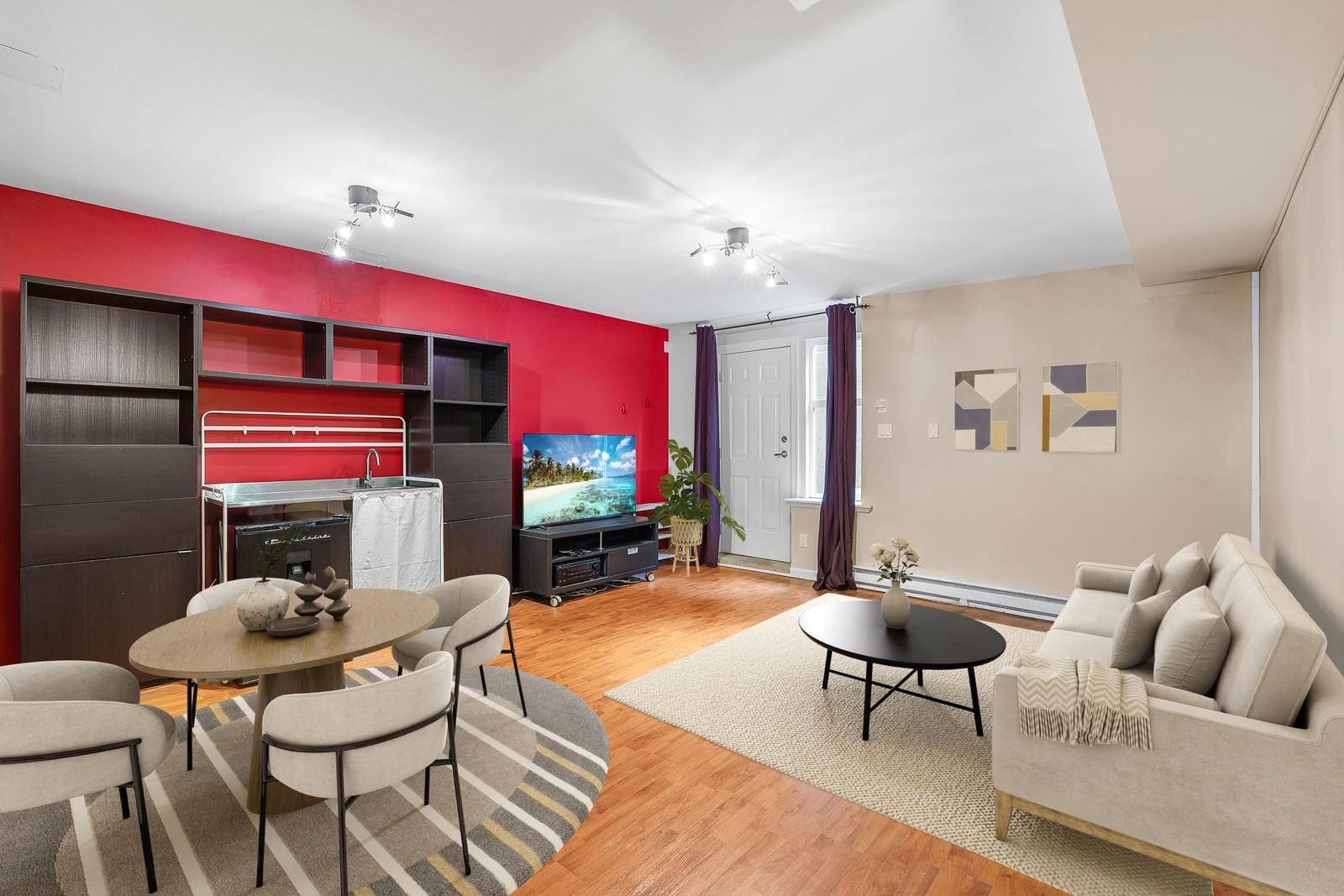 Listing Image 13