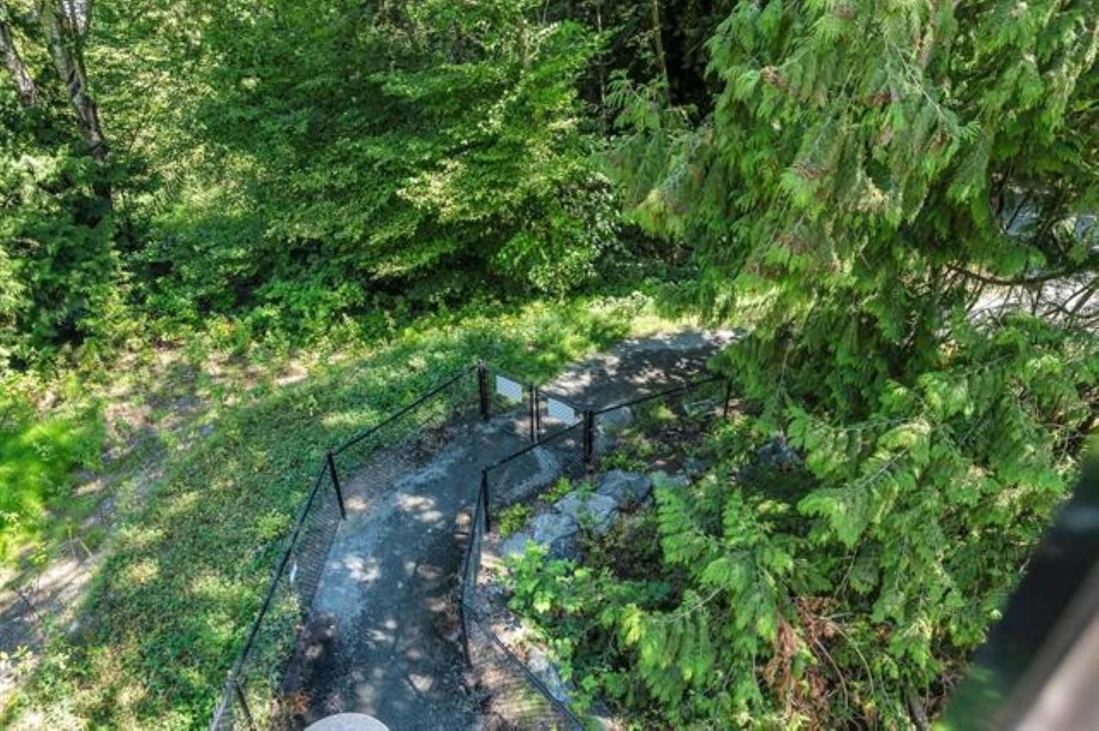 Listing Image 30
