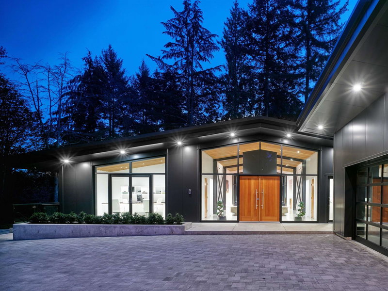 2409 Windridge Drive, North Vancouver, V7H 1B6 | Image 3