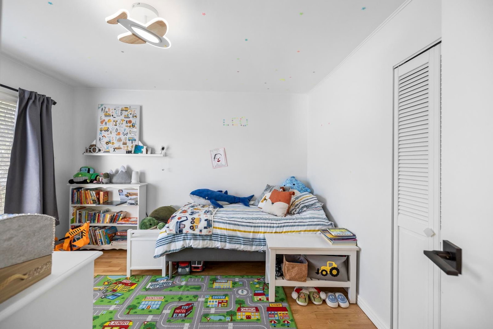 Listing Image 22