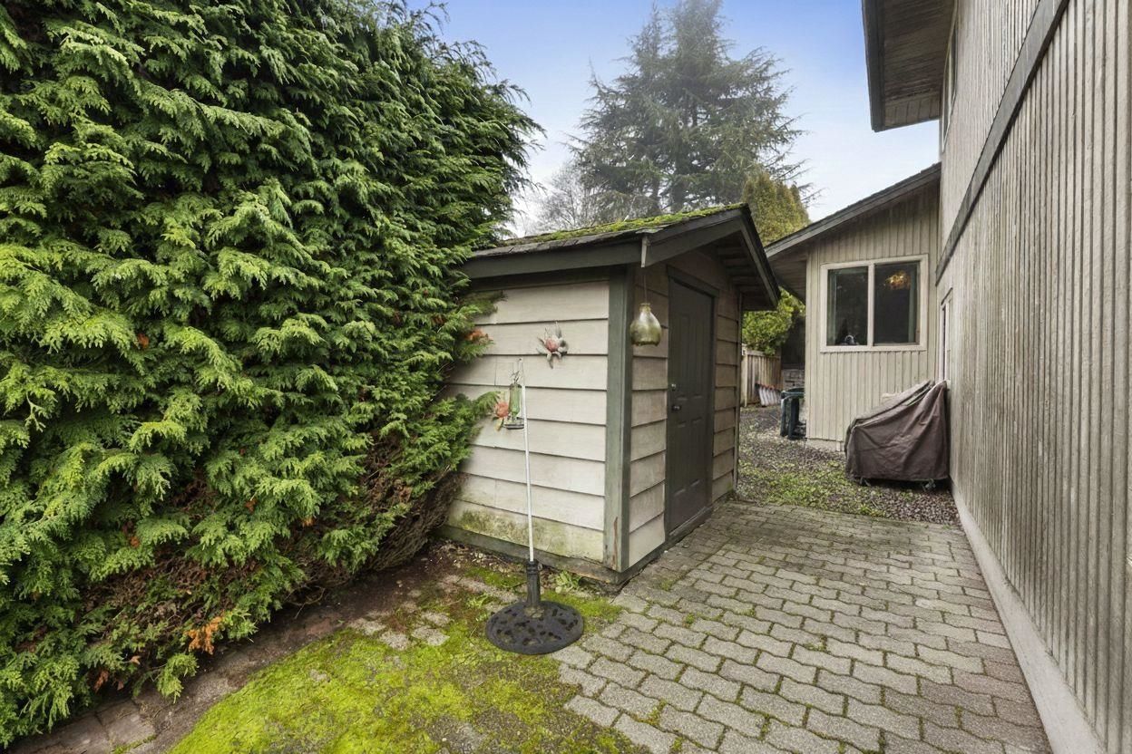 Listing Image 32