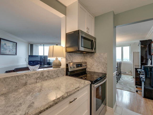 902 - 3920 Hastings Street