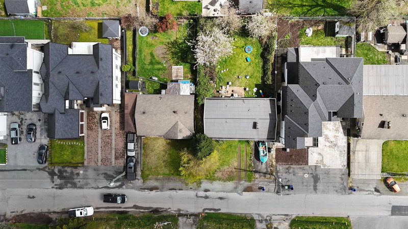 2618 Minter Street, Abbotsford, V2T 3K2 | Image 2