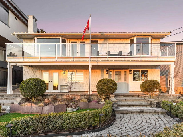 15383 Columbia Avenue