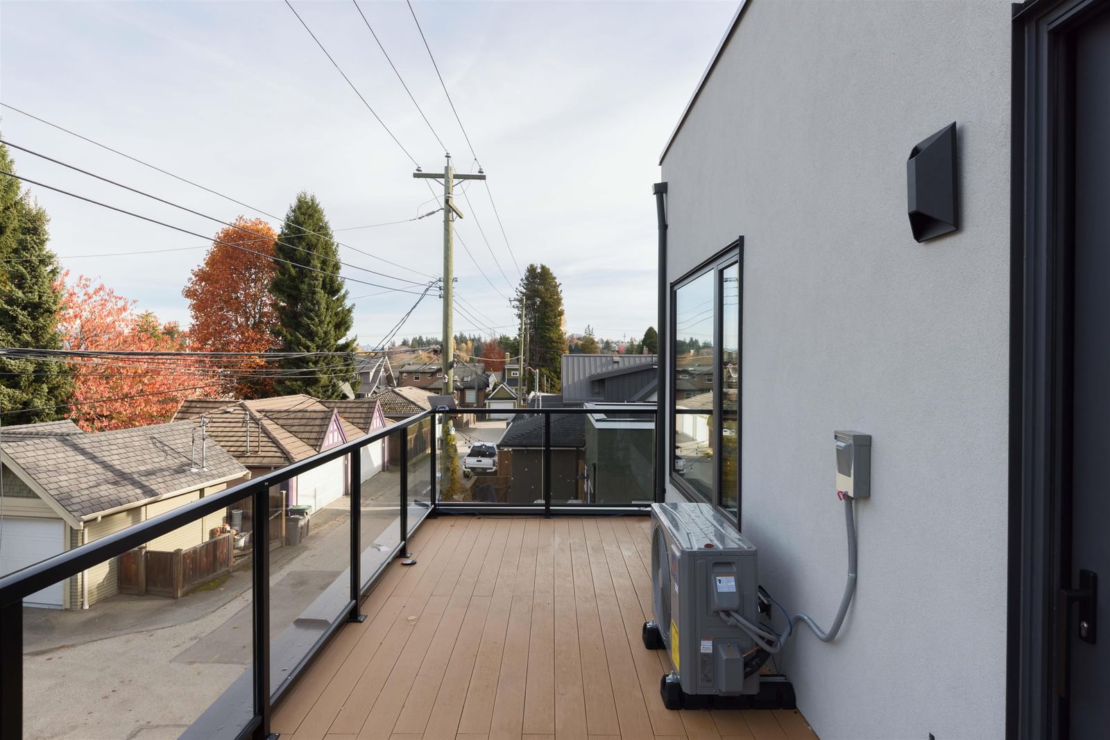 Listing Image 38