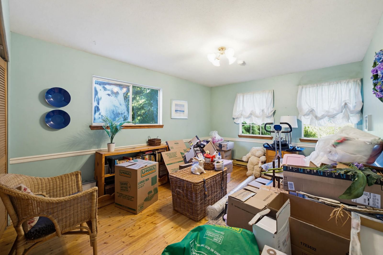 Listing Image 23