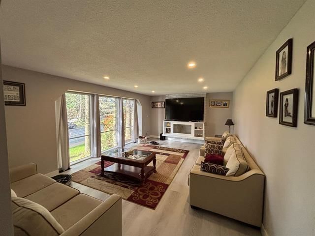 11124 Lyon Road, Delta, V4E 1J7 | Image 3