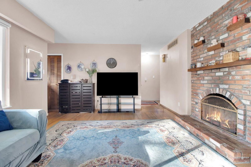 12533 99a Avenue, Surrey, V3V 2R6 | Image 2