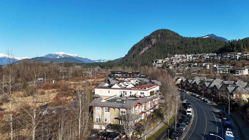 306 - 41105 Tantalus Road, Squamish, V8B 0N3 | Image 2