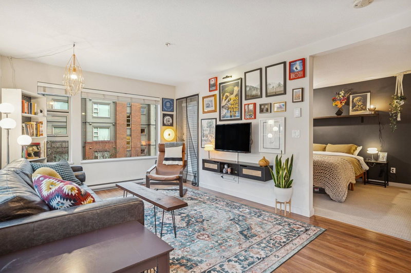 310 - 1673 Lloyd Avenue, North Vancouver, V7P 0A9 | Image 3