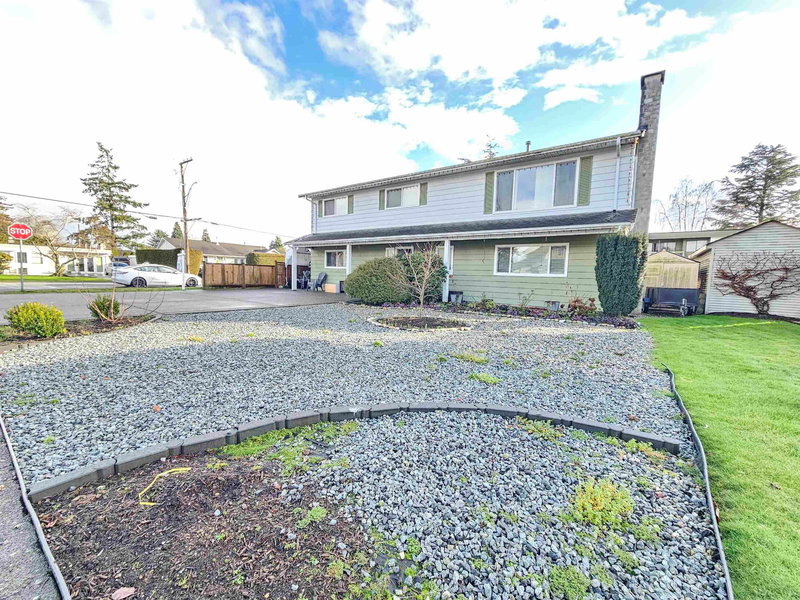 5574 49 Avenue, Delta, V4K 3N8 | Image 3