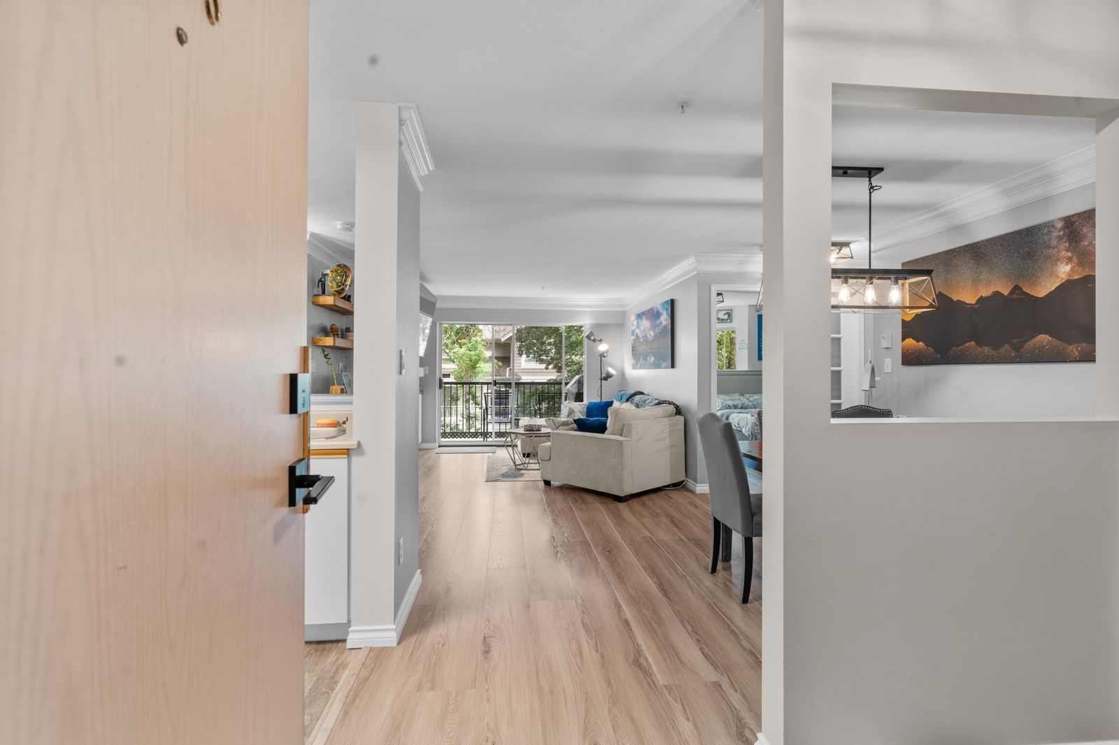 Listing Image 24
