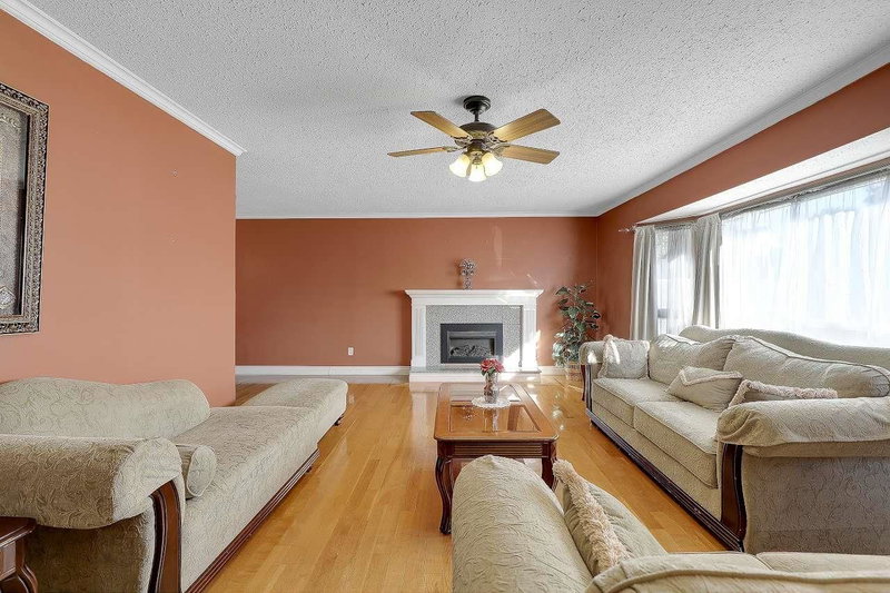 8947 Ursus Crescent, Surrey, V3V 6L3 | Image 3