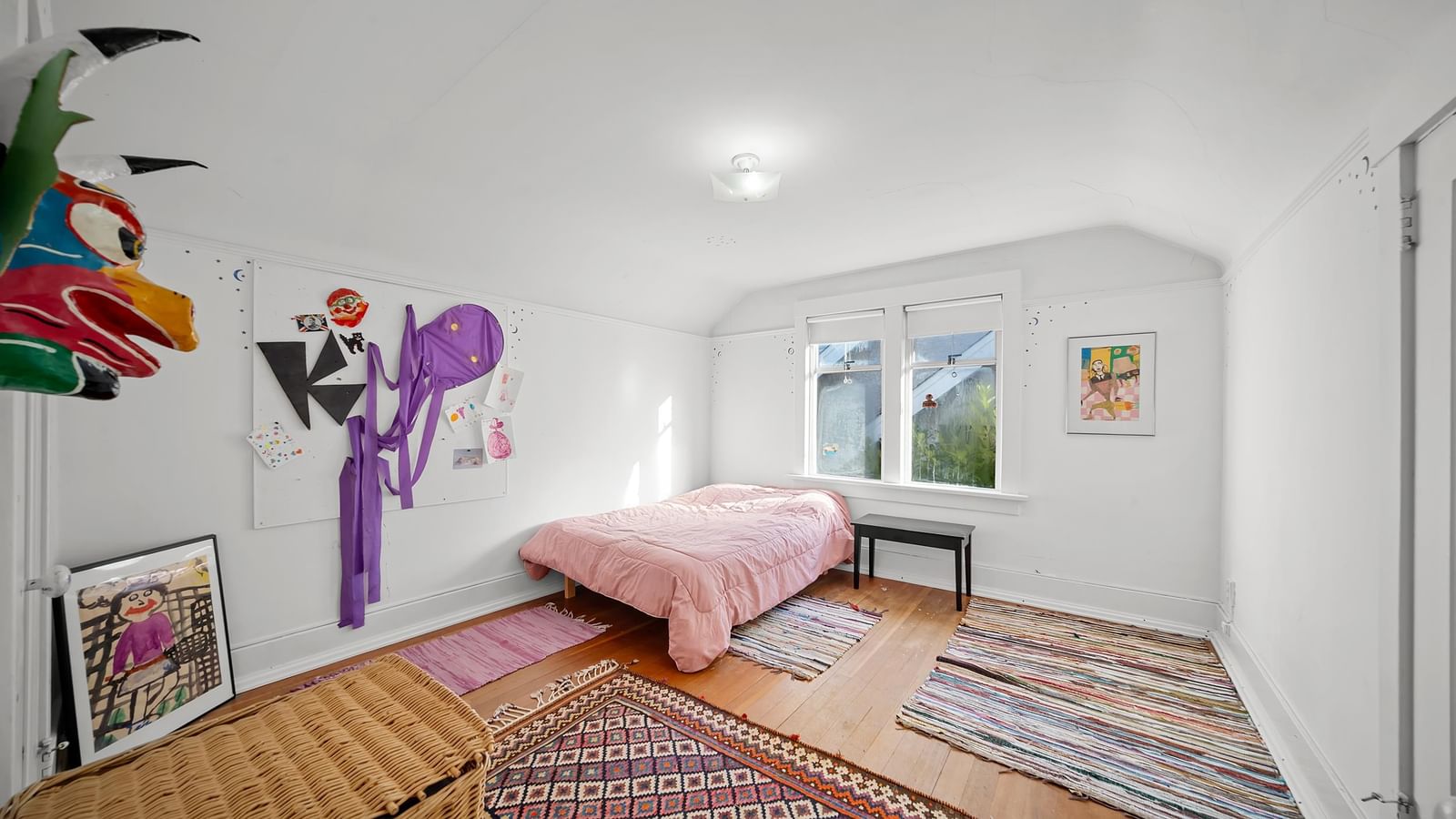 Listing Image 18