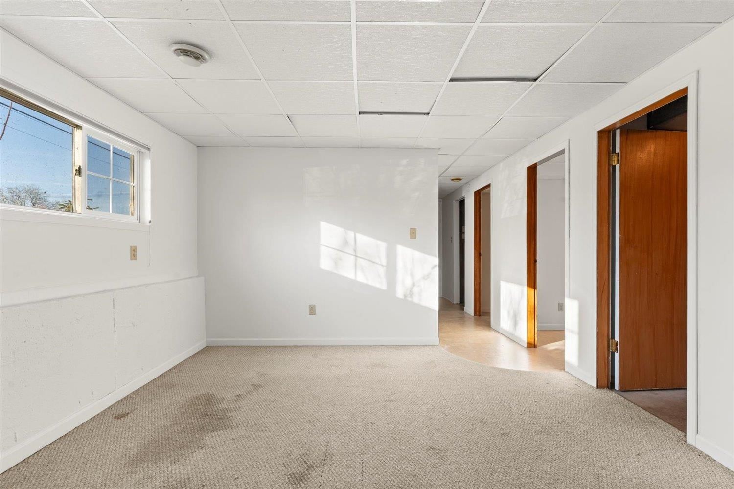 Listing Image 24