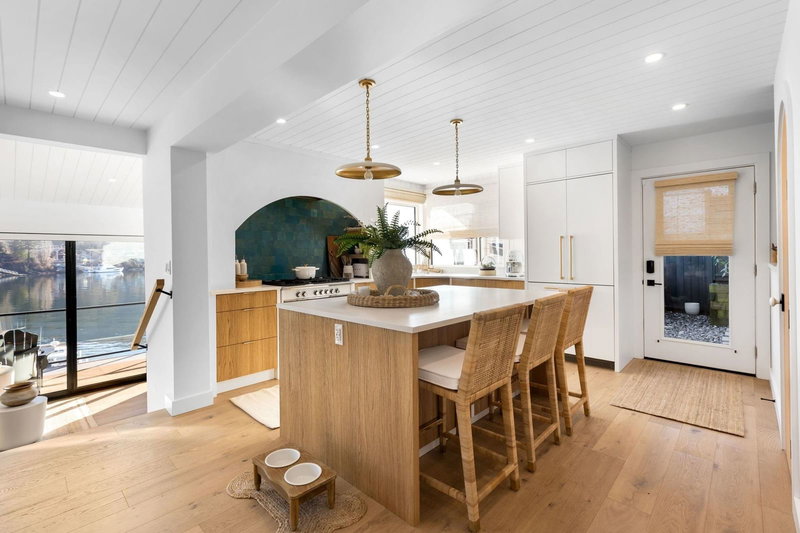 184 Turtlehead Road, Belcarra, V3H 4P1 | Image 2