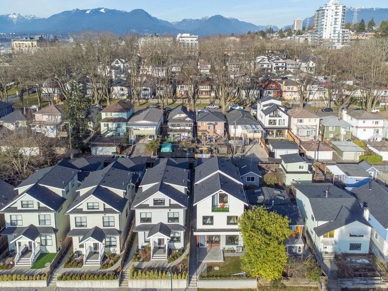 1 - 3547 Georgia Street, Vancouver, V5K 2L9 | Image 3