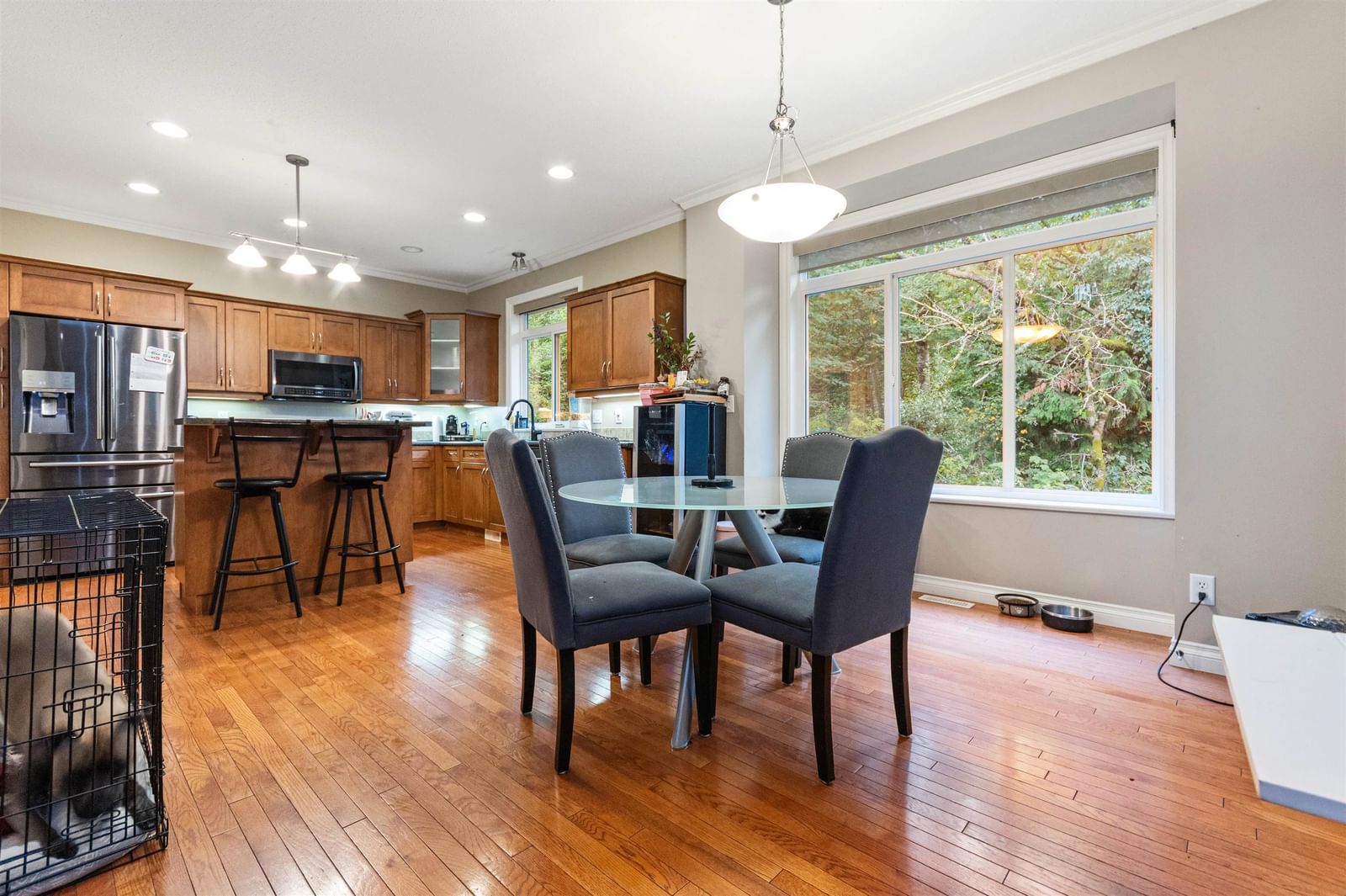 Listing Image 14