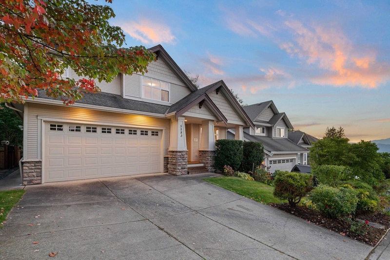 5583 Thom Creek Drive, Chilliwack, V2R 5Z6 | Image 2