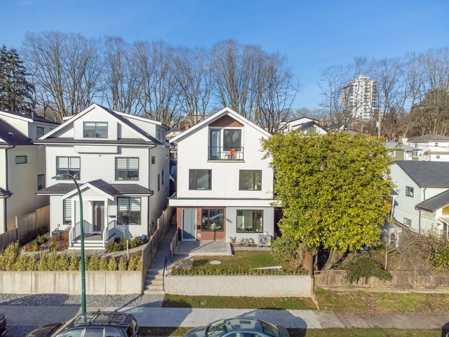 2 - 3547 Georgia Street E