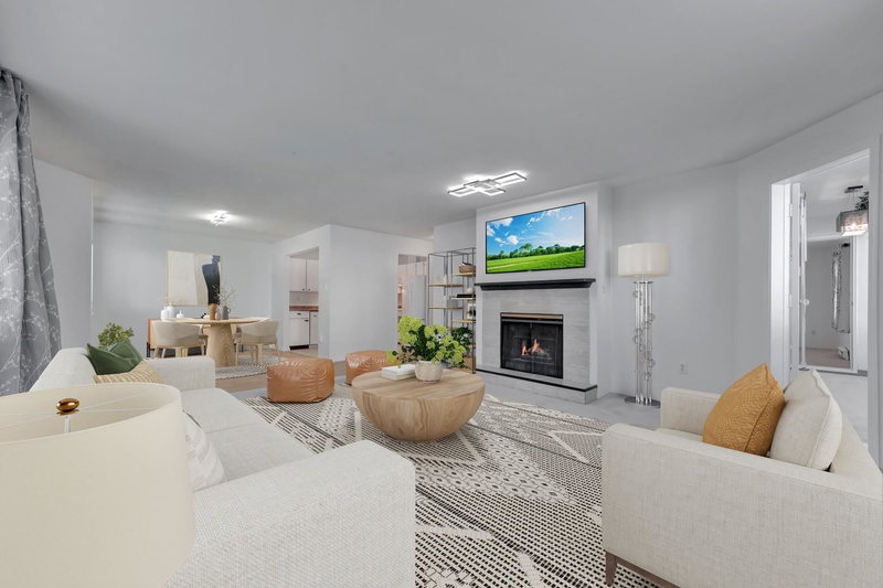 103 - 22241 Selkirk Avenue, Maple Ridge, V2X 2X4 | Image 3