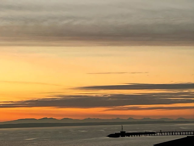 406 - 15621 Marine Drive