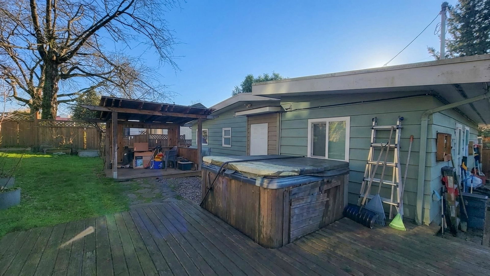 Listing Image 25